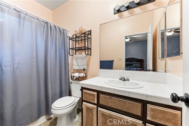 Detail Gallery Image 17 of 22 For 1213 E Bachelor, Bakersfield,  CA 93307 - 3 Beds | 2 Baths
