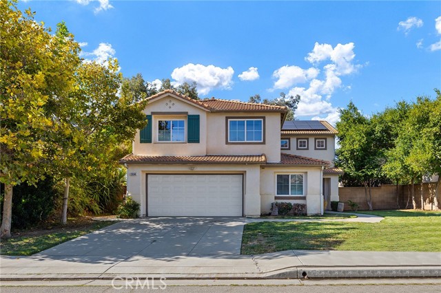 Detail Gallery Image 2 of 47 For 28346 Saddlecrest St, Menifee,  CA 92585 - 4 Beds | 2/1 Baths