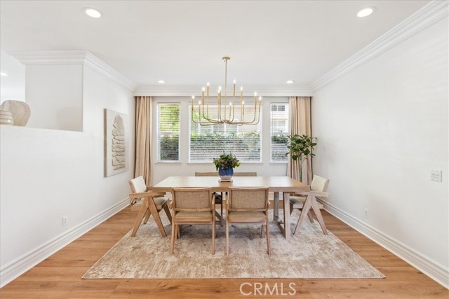 Detail Gallery Image 11 of 60 For 807 Alderdale Ct, Newbury Park,  CA 91320 - 5 Beds | 4 Baths