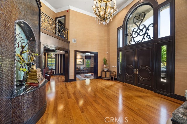 451 W Le Roy Avenue, Arcadia CA: https://media.crmls.org/medias/5571c725-026b-49df-84a9-53cdc54d704a.jpg