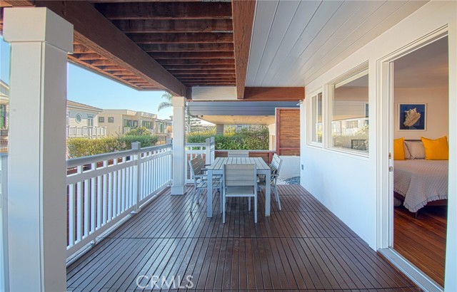 Detail Gallery Image 19 of 23 For 308 Poppy Ave, Corona Del Mar,  CA 92625 - 4 Beds | 3 Baths