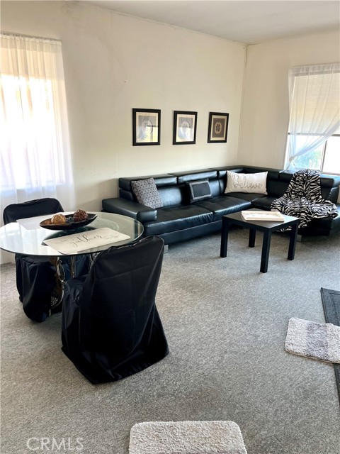 601 N Kirby Street, Hemet CA: https://media.crmls.org/medias/55726c05-2d75-48f5-9483-3a0afd490e0a.jpg