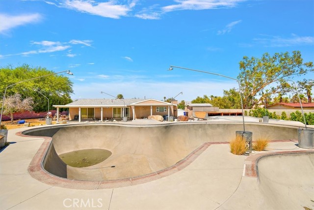 Detail Gallery Image 24 of 31 For 2175 E Racquet Club Rd, Palm Springs,  CA 92262 - 3 Beds | 2 Baths