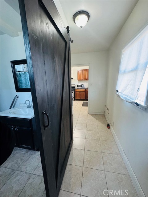 12155 Dunrobin Avenue, Downey CA: https://media.crmls.org/medias/55742594-7963-4aca-815b-5f3c0ec982f2.jpg