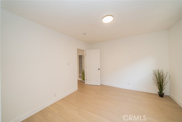 Detail Gallery Image 10 of 43 For 932 S Bon View Ave, Ontario,  CA 91761 - 3 Beds | 2 Baths