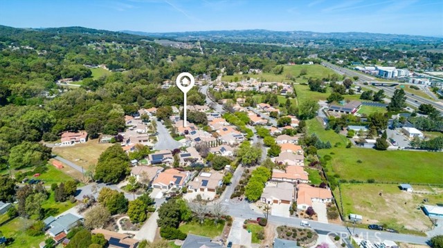 6195 Via Huerto Ct, Atascadero CA: https://media.crmls.org/medias/557531a2-de2b-4d75-bd08-007a8bed5fdc.jpg