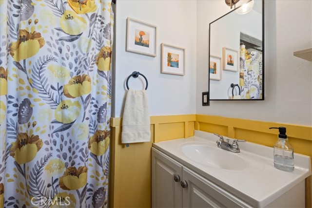 Detail Gallery Image 9 of 10 For 43827 Rimvale Ave, Lancaster,  CA 93534 - 3 Beds | 2 Baths