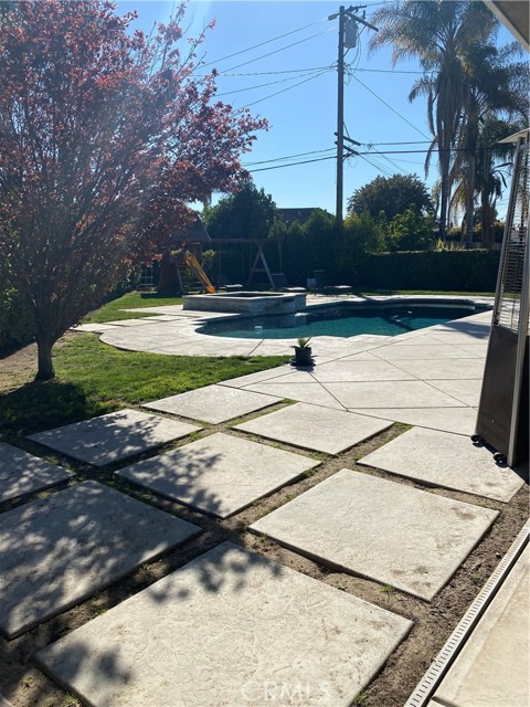 MLS #OC25250744 image #22