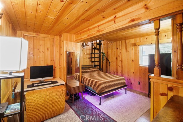 Detail Gallery Image 21 of 30 For 33020 Arrowbear Dr, Running Springs,  CA 92382 - 3 Beds | 2/1 Baths