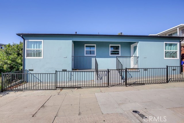 Image 2 of 24 For 3130 30th Street 32