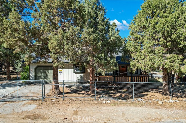 Detail Gallery Image 7 of 12 For 801 Central, Big Bear City,  CA 92314 - 2 Beds | 2 Baths