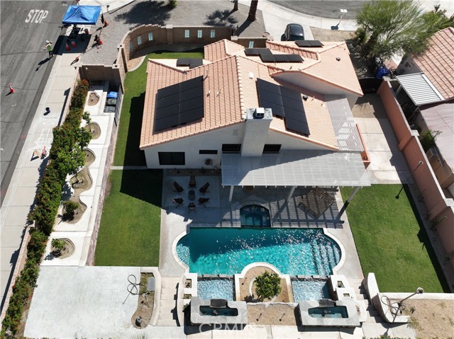 65800 Avenida Ladera, Desert Hot Springs CA: https://media.crmls.org/medias/5576c059-1dcd-4a37-aa0c-ced69bbd4d0f.jpg