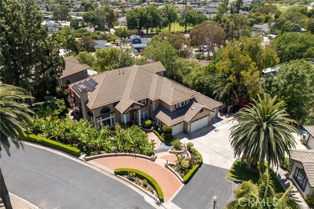 450 S Estate Drive, Orange CA: https://media.crmls.org/medias/5576ce0e-0916-4e8f-8580-d57ba653e0b1.jpg