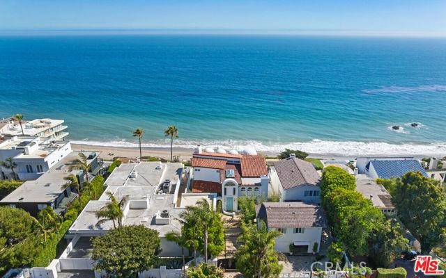 Detail Gallery Image 1 of 69 For 31654 Broad Beach Rd, Malibu,  CA 90265 - 4 Beds | 3/1 Baths