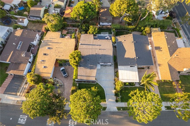 1334 Gertruda Avenue, Redondo Beach, California 90277, 4 Bedrooms Bedrooms, ,Residential,Sold,Gertruda,SB23153301