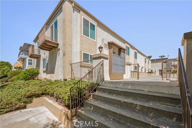 Front Image Thumbnail for CRSB26046774