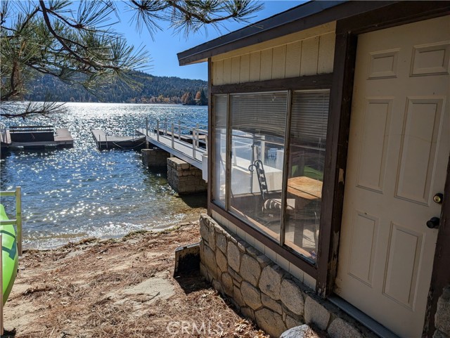 Detail Gallery Image 14 of 16 For 340 N340 - Dock, Lake Arrowhead,  CA 92352 - 0 Beds | 0 Baths