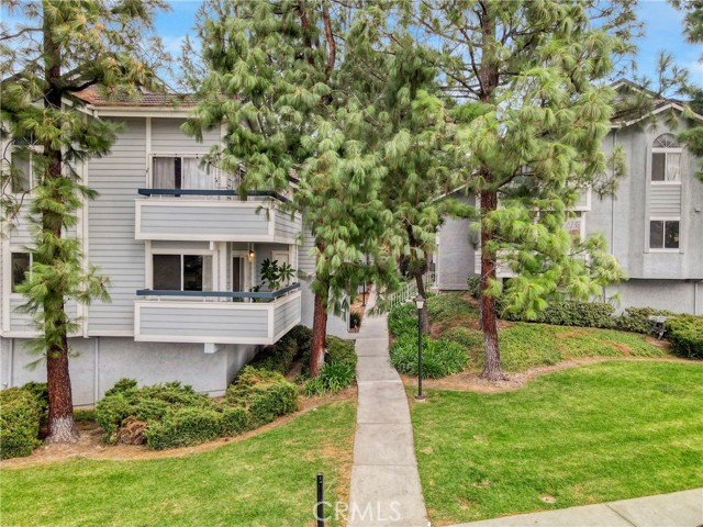 Detail Gallery Image 22 of 28 For 26788 Claudette St #353,  Canyon Country,  CA 91351 - 3 Beds | 2 Baths