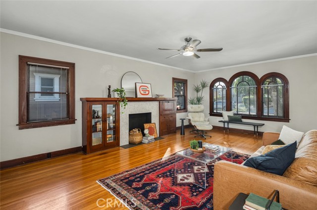 Detail Gallery Image 8 of 41 For 532 Roswell Ave, Long Beach,  CA 90814 - 2 Beds | 1 Baths