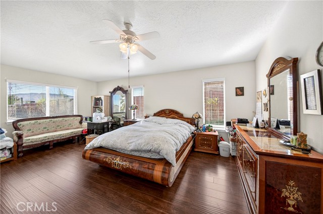 Detail Gallery Image 32 of 52 For 7841 Corona, Hesperia,  CA 92345 - 3 Beds | 2 Baths