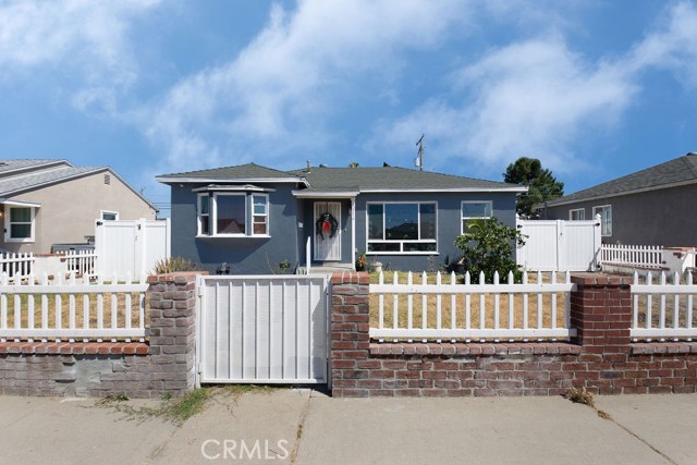 MLS# OC23135599