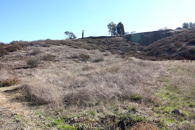 33687 N Sidney Circle, Winchester CA: https://media.crmls.org/medias/557c2baa-4e70-4985-8920-dab9ff54a6a0.jpg