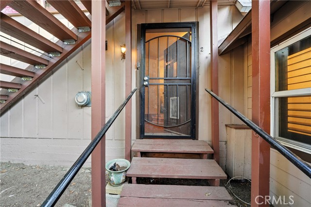373 Redwood Lane, Crestline CA: https://media.crmls.org/medias/557cbc15-bdf7-4d57-84f6-0461e7c5874b.jpg