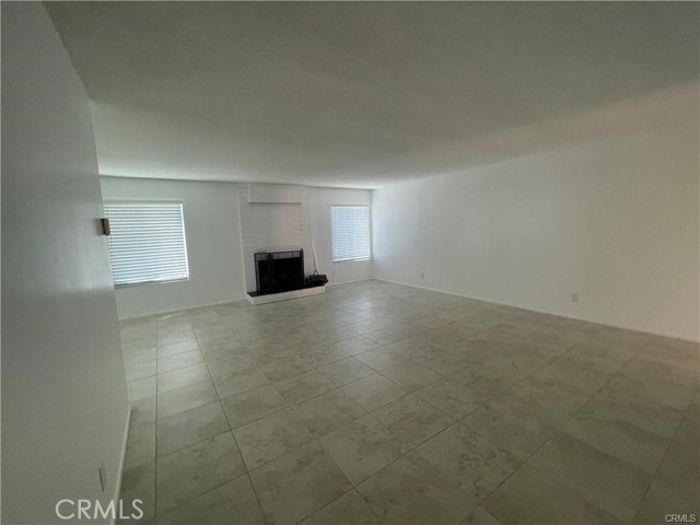 Detail Gallery Image 16 of 19 For 730 Amigos Way #1,  Newport Beach,  CA 92660 - 2 Beds | 2 Baths