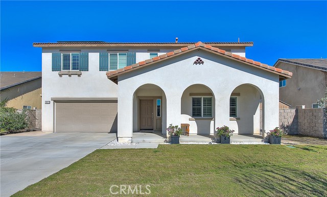 Detail Gallery Image 1 of 60 For 4822 Carl Ct, Jurupa Valley,  CA 91752 - 5 Beds | 3/1 Baths
