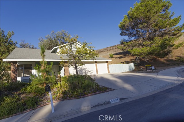 3050 Wildwood Avenue, Thousand Oaks CA: https://media.crmls.org/medias/557d63a9-0480-421f-adb3-0c51cf49138b.jpg