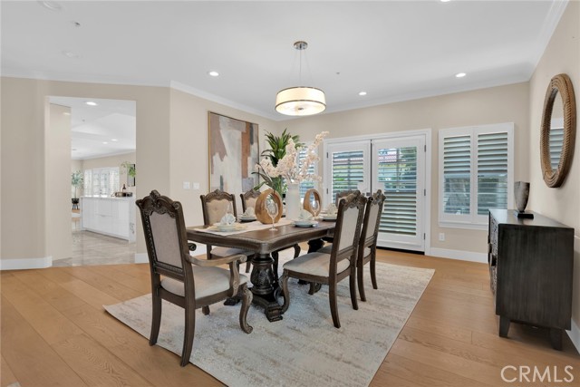 2122 S 3rd Avenue, Arcadia CA: https://media.crmls.org/medias/557da502-bb75-4d3f-88f2-059c84472004.jpg