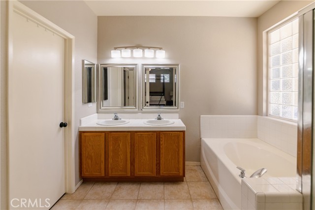 Detail Gallery Image 33 of 40 For 3564 San Francisco St, Merced,  CA 95348 - 3 Beds | 2 Baths