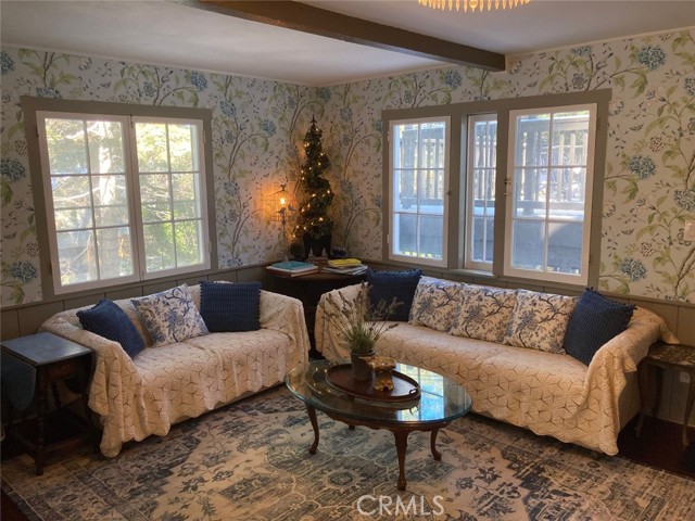520 Millburn Road, Lake Arrowhead CA: https://media.crmls.org/medias/557eba88-e306-4d47-949a-a0ea89a3f7ba.jpg
