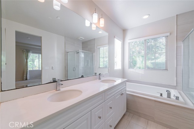 Detail Gallery Image 24 of 29 For 183 Bright Poppy, Irvine,  CA 92618 - 4 Beds | 3 Baths