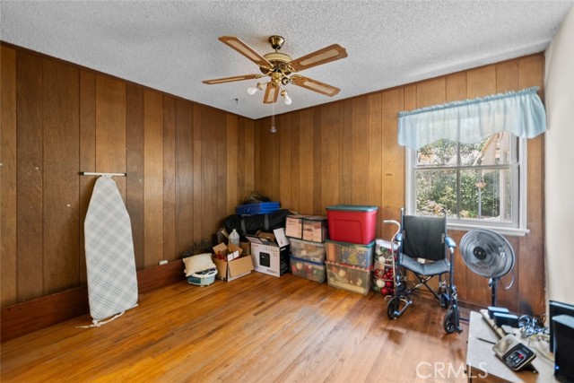 21041 Lanark Street, Canoga Park CA: https://media.crmls.org/medias/557ef719-1aaa-4b3e-96b9-fae786dbb2b0.jpg