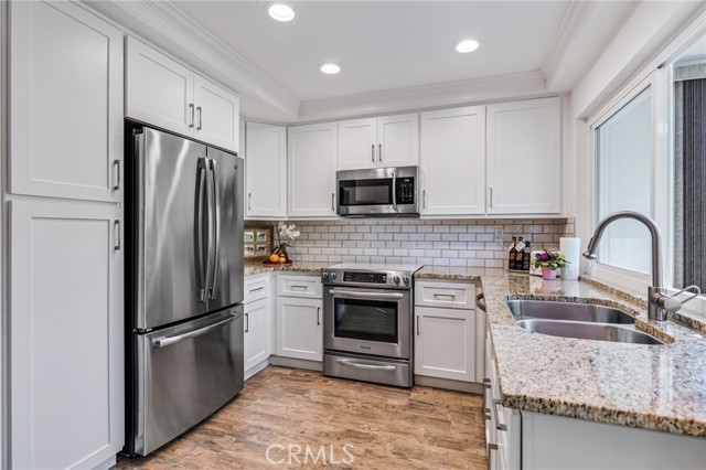 Image 16 of 40 For 5321 Bahia Blanca  B