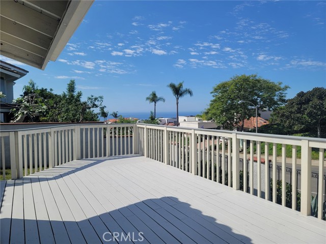 Detail Gallery Image 7 of 60 For 120 via Zapata, San Clemente,  CA 92672 - 4 Beds | 3/1 Baths