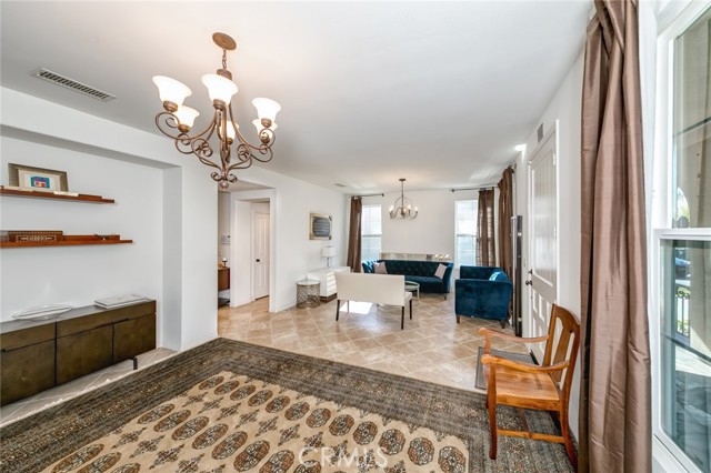 2268 Simon Street, Fullerton CA: https://media.crmls.org/medias/557fd425-831b-4281-8e5b-b506fb89b0da.jpg