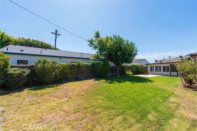 2605 Robinson Street, Redondo Beach CA: https://media.crmls.org/medias/55804a82-e52b-49d9-ba03-4f0ad45f085e.jpg