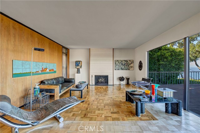 585 Via del Monte, Palos Verdes Estates, California 90274, 3 Bedrooms Bedrooms, ,2 BathroomsBathrooms,Residential,Sold,Via del Monte,PV22020081