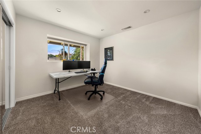 355 Glennora Way, Buellton CA: https://media.crmls.org/medias/5581fb2c-299d-4389-a63c-3f30749b5a4d.jpg
