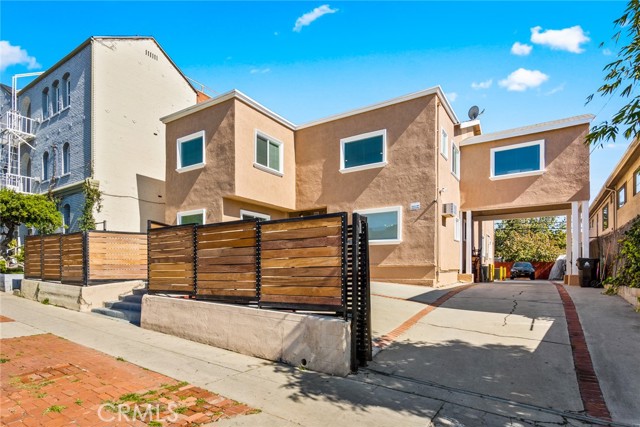 Detail Gallery Image 30 of 34 For 136 N Rampart Bld #3,  Los Angeles,  CA 90026 - 3 Beds | 2 Baths