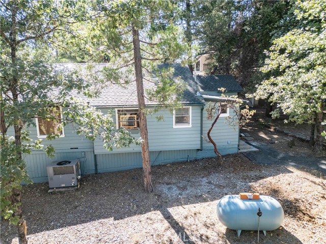 Detail Gallery Image 15 of 57 For 39451 E Idylwild, Bass Lake,  CA 93604 - 3 Beds | 2 Baths