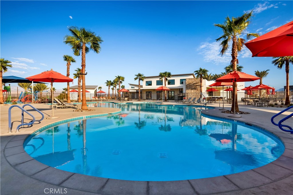 MLS #OC25243638 image #17