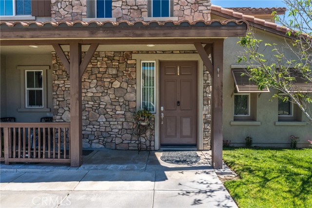 Detail Gallery Image 3 of 28 For 1438 Northstar St, San Bernardino,  CA 92407 - 3 Beds | 3 Baths