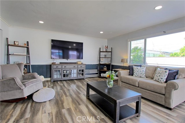 Detail Gallery Image 16 of 34 For 8037 Cactus Cir, Buena Park,  CA 90620 - 3 Beds | 2 Baths