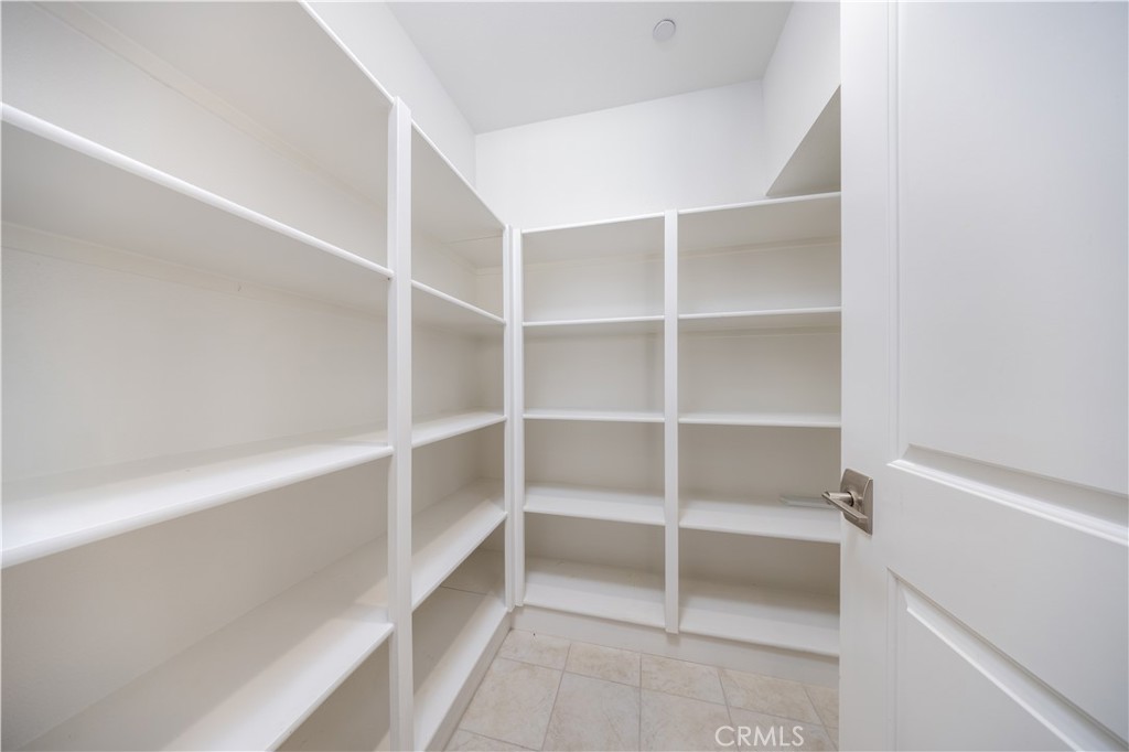 MLS #OC25171450 img 17