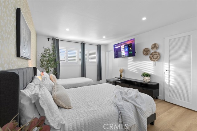 Detail Gallery Image 24 of 45 For 16782 Heritage Ln, Huntington Beach,  CA 92647 - 4 Beds | 2 Baths