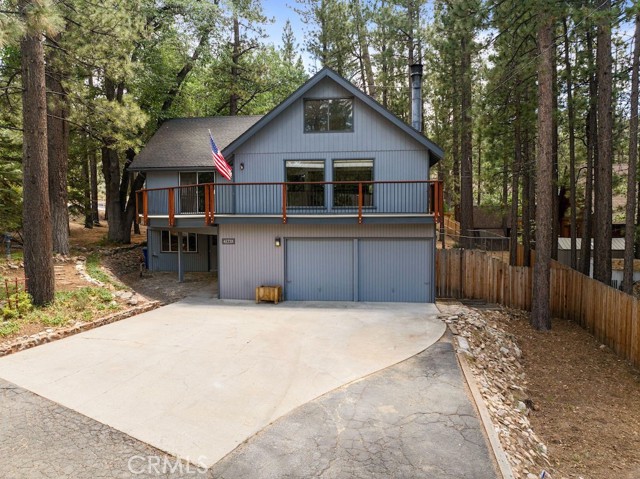 Detail Gallery Image 3 of 51 For 41735 Comstock Ln, Big Bear Lake,  CA 92315 - 4 Beds | 2 Baths