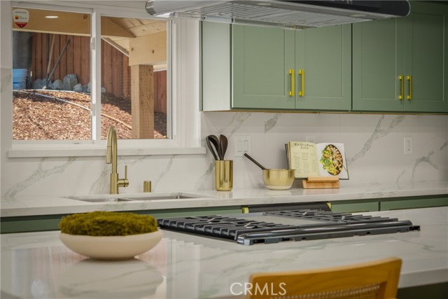 Detail Gallery Image 17 of 41 For 6150 Strickland Ave, Highland Park,  CA 90042 - 3 Beds | 2 Baths